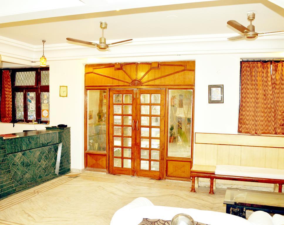 Hotel Sheela, 100M From Taj Mahal Agra  Exteriér fotografie