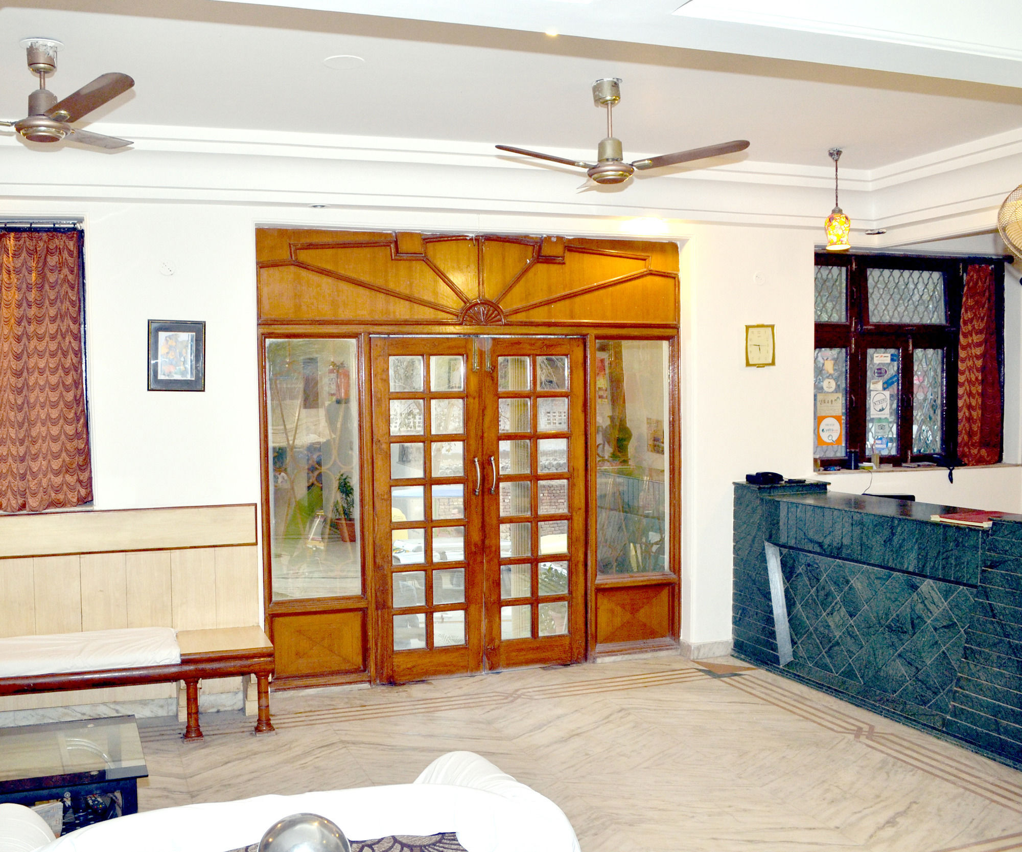 Hotel Sheela, 100M From Taj Mahal Agra  Exteriér fotografie